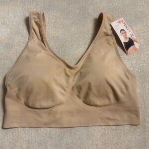Women's Seamless Tan Bra